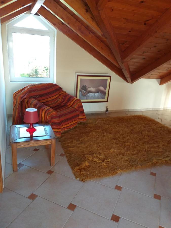 Ostria Seaside Apartments Pátra Kültér fotó